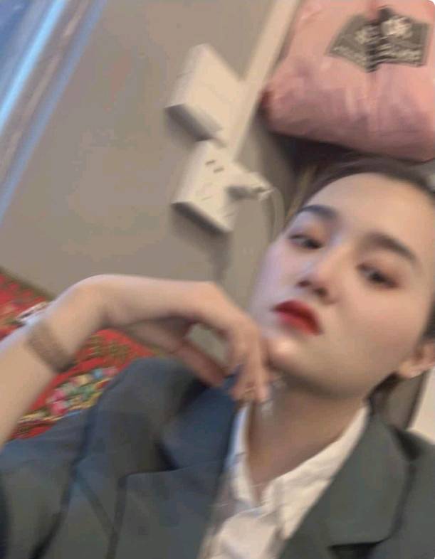 身材很好，极品美臀，服务热情，态度很棒，有种温柔女友的感觉，